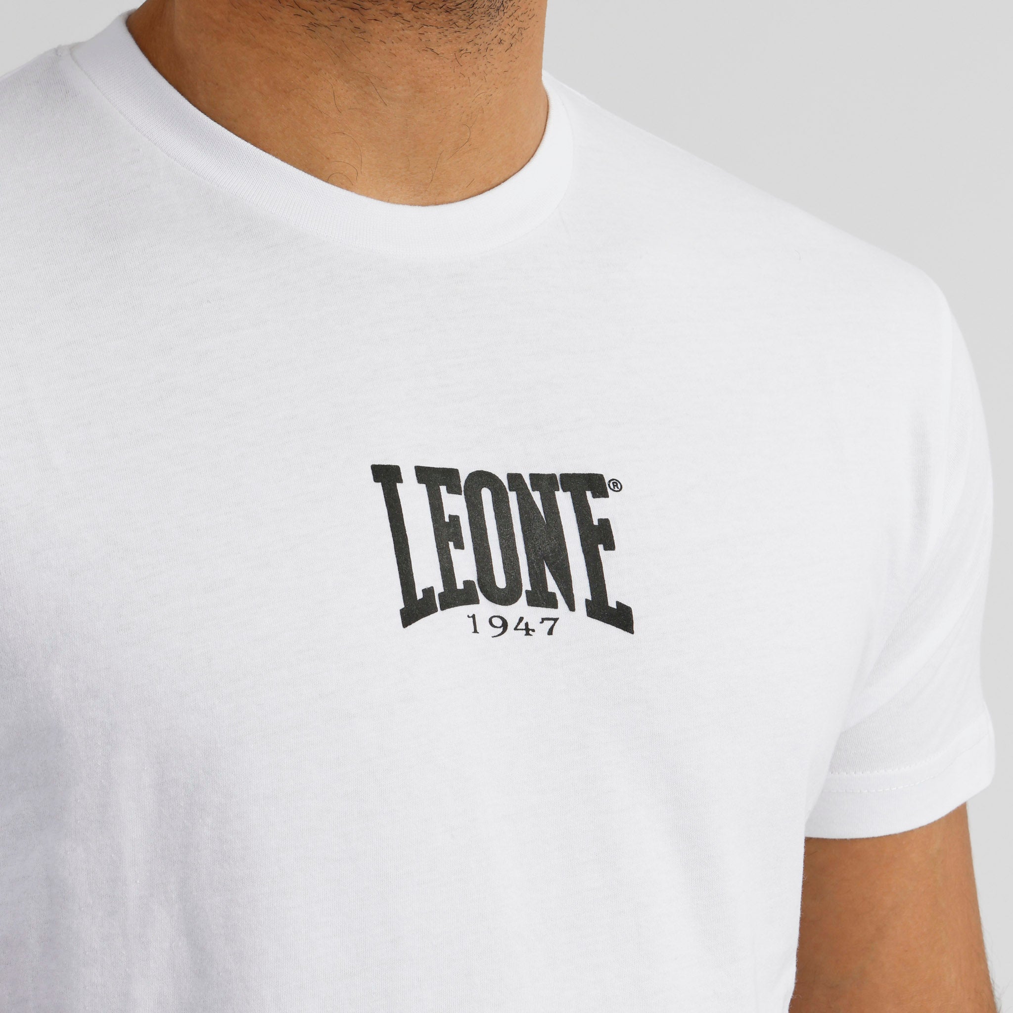Camiseta Manga Corta Leone Center Blanca