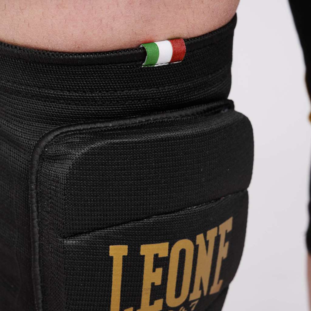 Rodilleras Muay Thai y MMA Leone DNA PR342