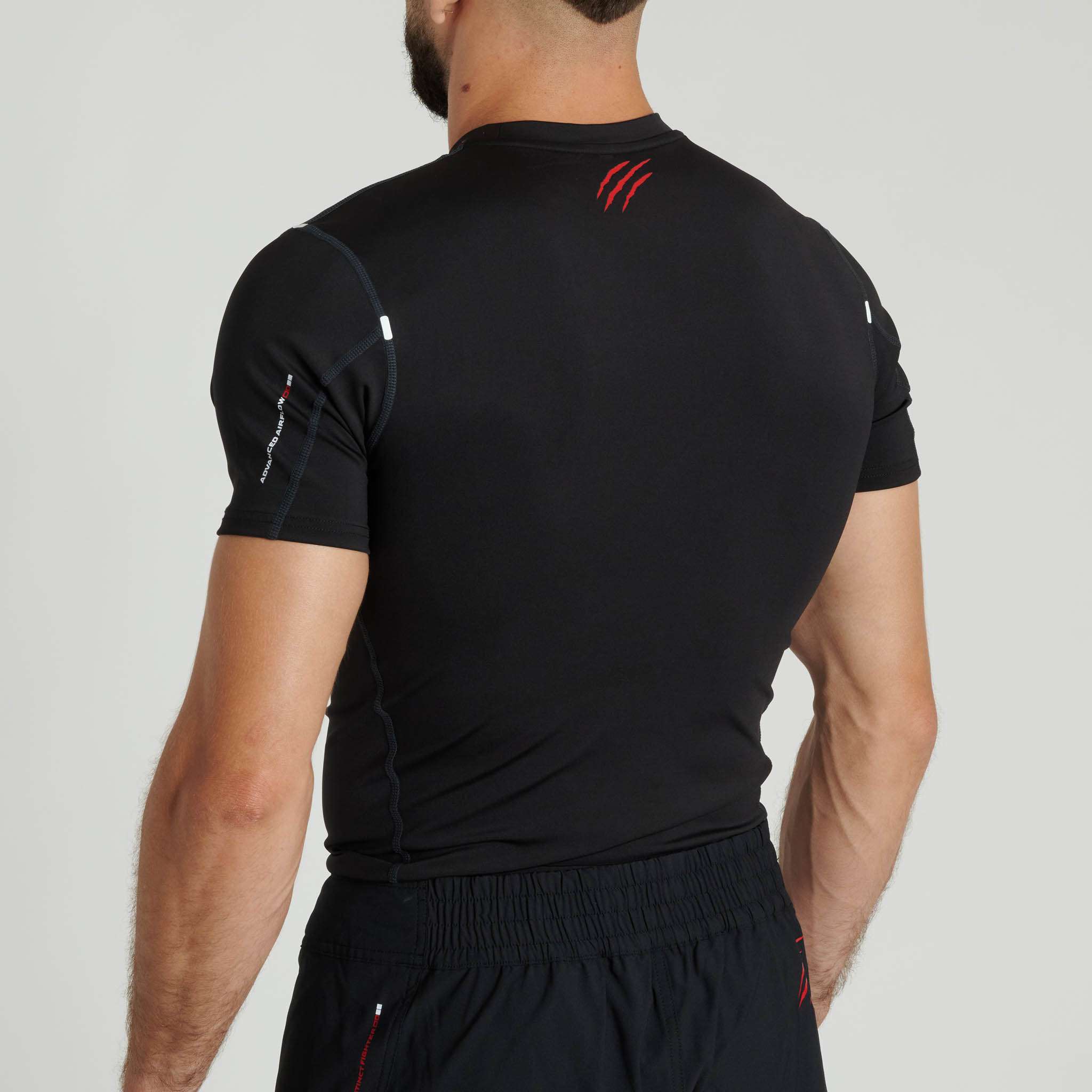 Rashguard MMA y Grappling Manga Corta Leone Primal Instinct Negra AB917