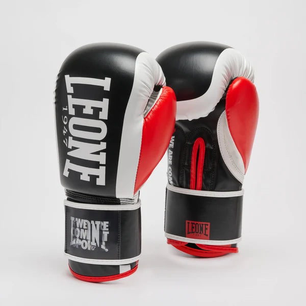 Guantes de Boxeo Leone Logo WACS Negro GN333
