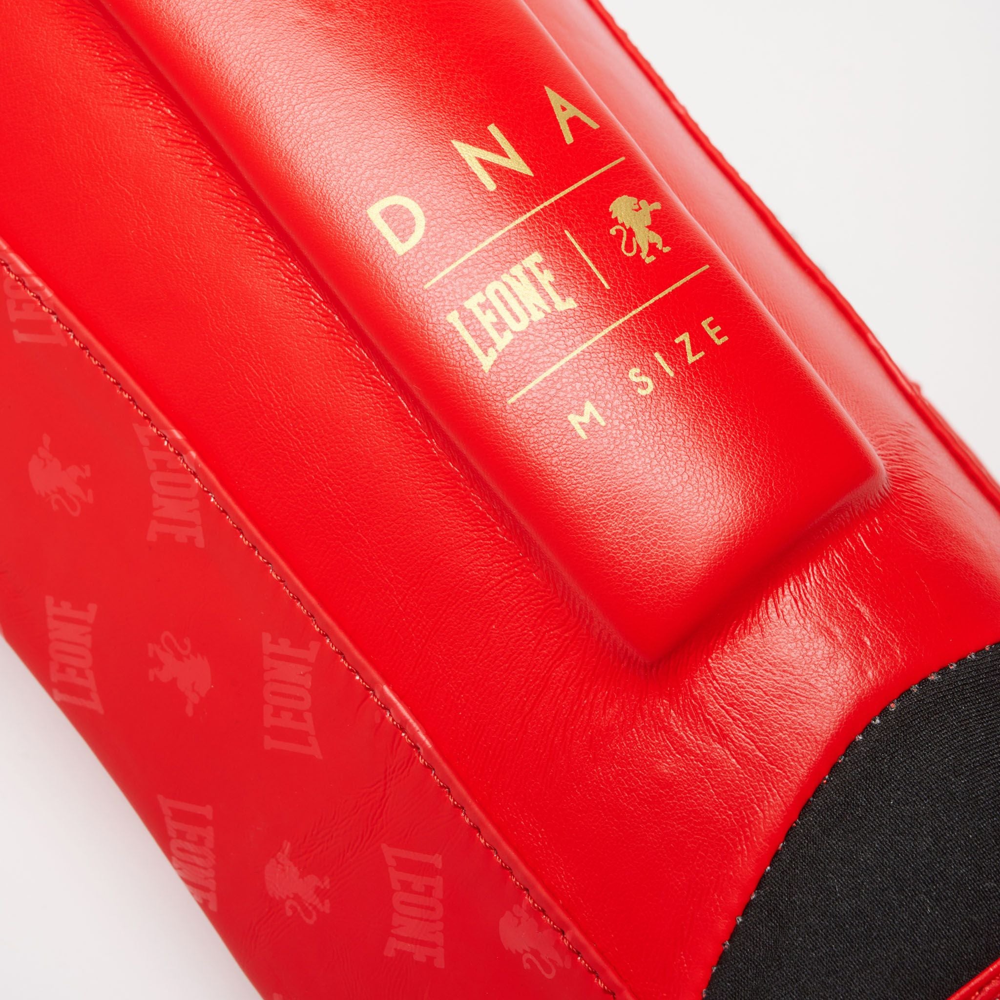 Espinilleras Muay Thai, Kickboxing y MMA Leone DNA GEL PT177 Roja