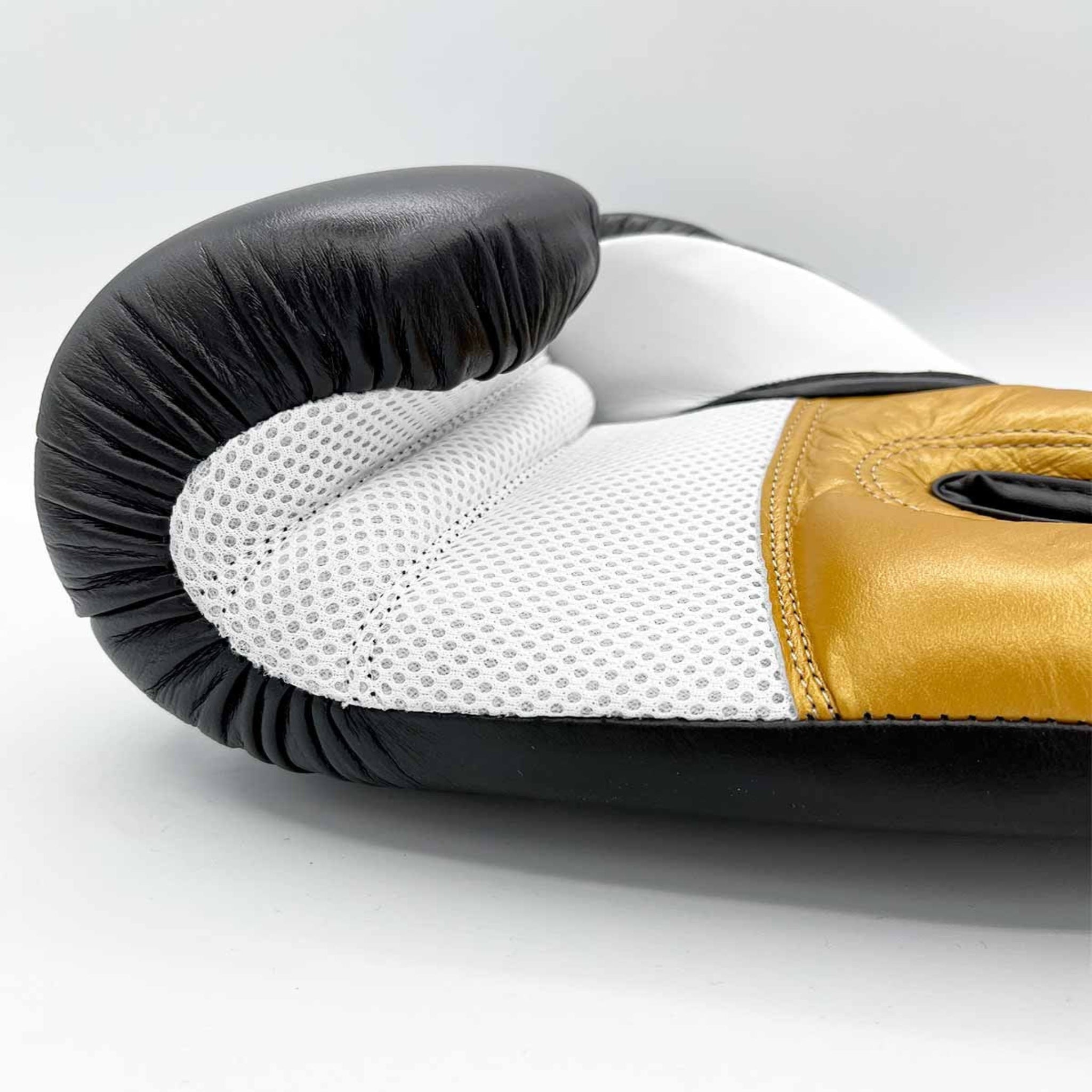 Guantes de Boxeo Custom Fighter Golden Sticker Black